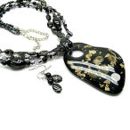Black and gold 20 inch 3 strand with 3 inch drop Lucite and pearl necklace set with earrings