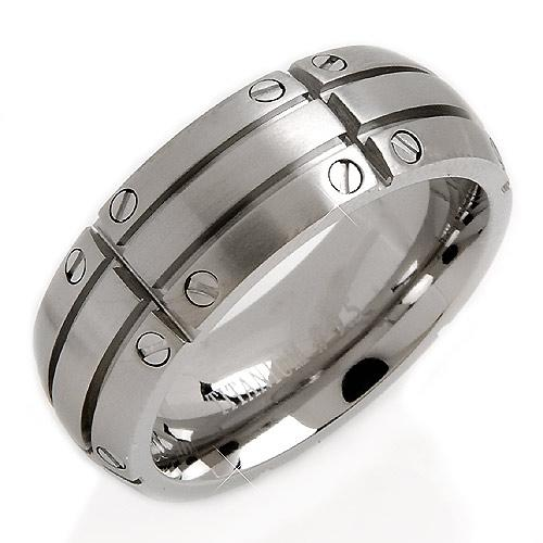 Titanium rings with style