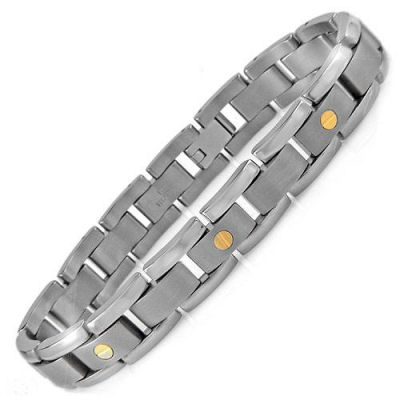 What a magnificent original look with this Titanium Bracelet 8.25in, fashion comes with Titanium